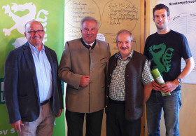 Ludwig Kapfer, LH-Stv. Hermann Schützenhöfer, Bgm. Anton Doppler, KPV-GF Jörg Moser