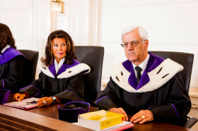 VVfGH-Präsident Gerhart Holzinger und VfGH-Vizepräsidentin Brigitte Bierlein