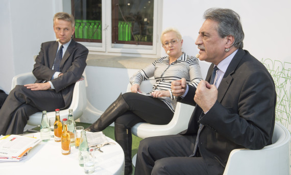 Reinhold Lopatka, Moderatorin Heidi Glück, Fuat Sanac  © STVP/Foto Fischer