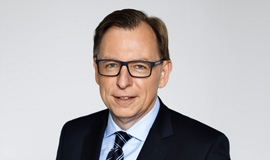 Wirtschaftslandesrat Dr. Christian Buchmann