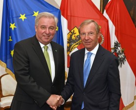 Landeshauptleute Hermann Schützenhöfer  und Wilfried Haslauer (Salzburg)  Bild © Land Salzburg