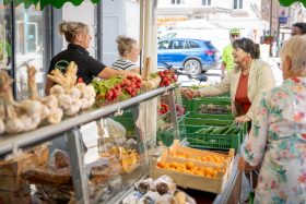 Manuela Khom am Bauernmarkt in Leoben (c) STVP