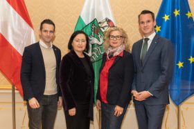 Klubobmann Lukas Schnitzer, Bildungsdirektorin Elisabeth Meixner, Hofrätin Alexandra Nagl und LR Stefan Hermann © Land Steiermark / Laimer